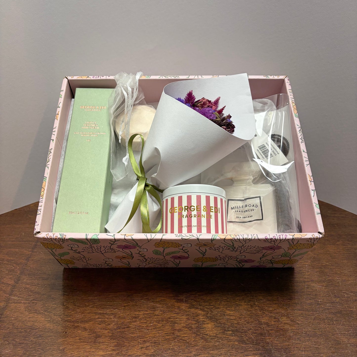 A little something - Full of fragrance